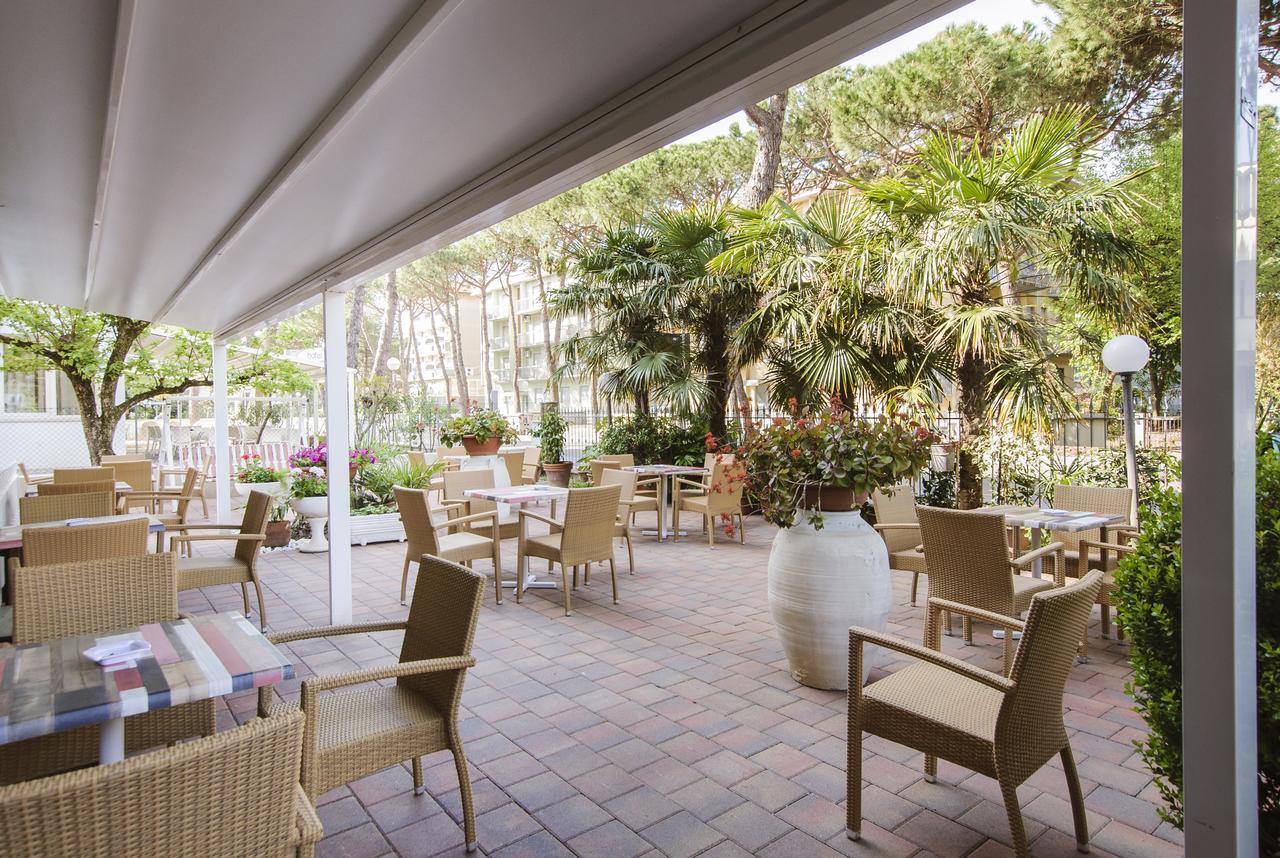 Hotel Edelweiss Cervia Exterior foto