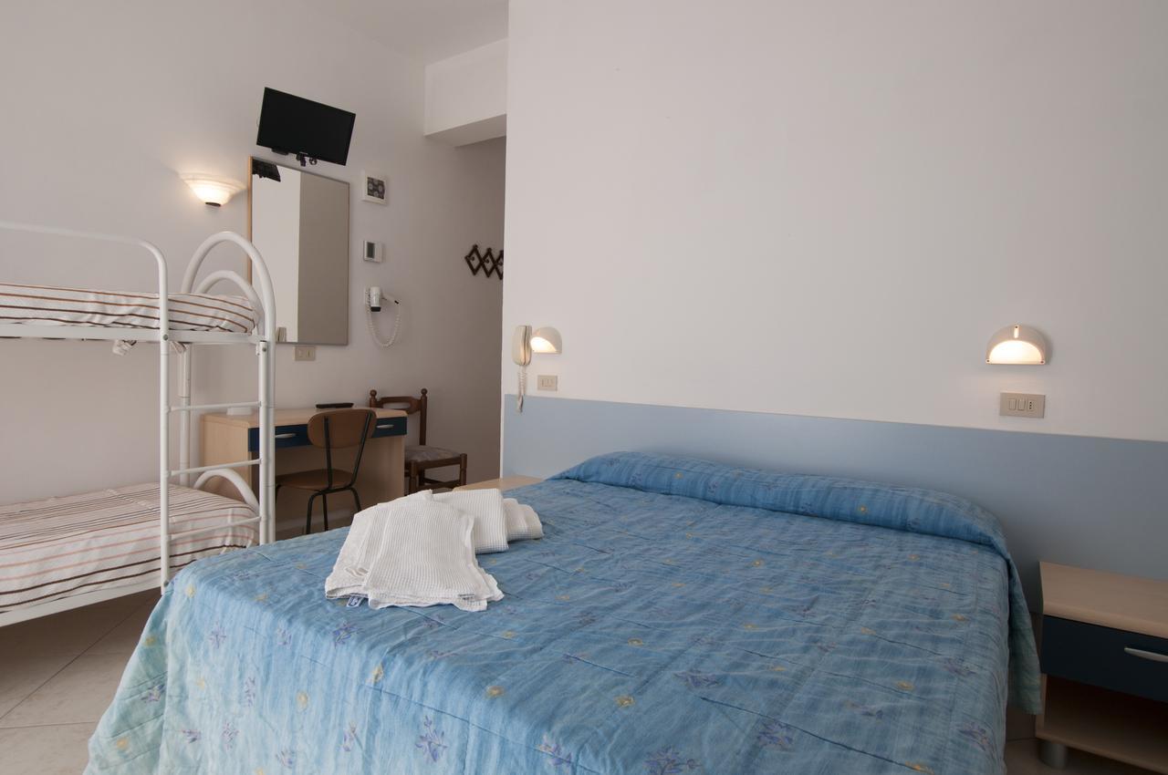Hotel Edelweiss Cervia Exterior foto