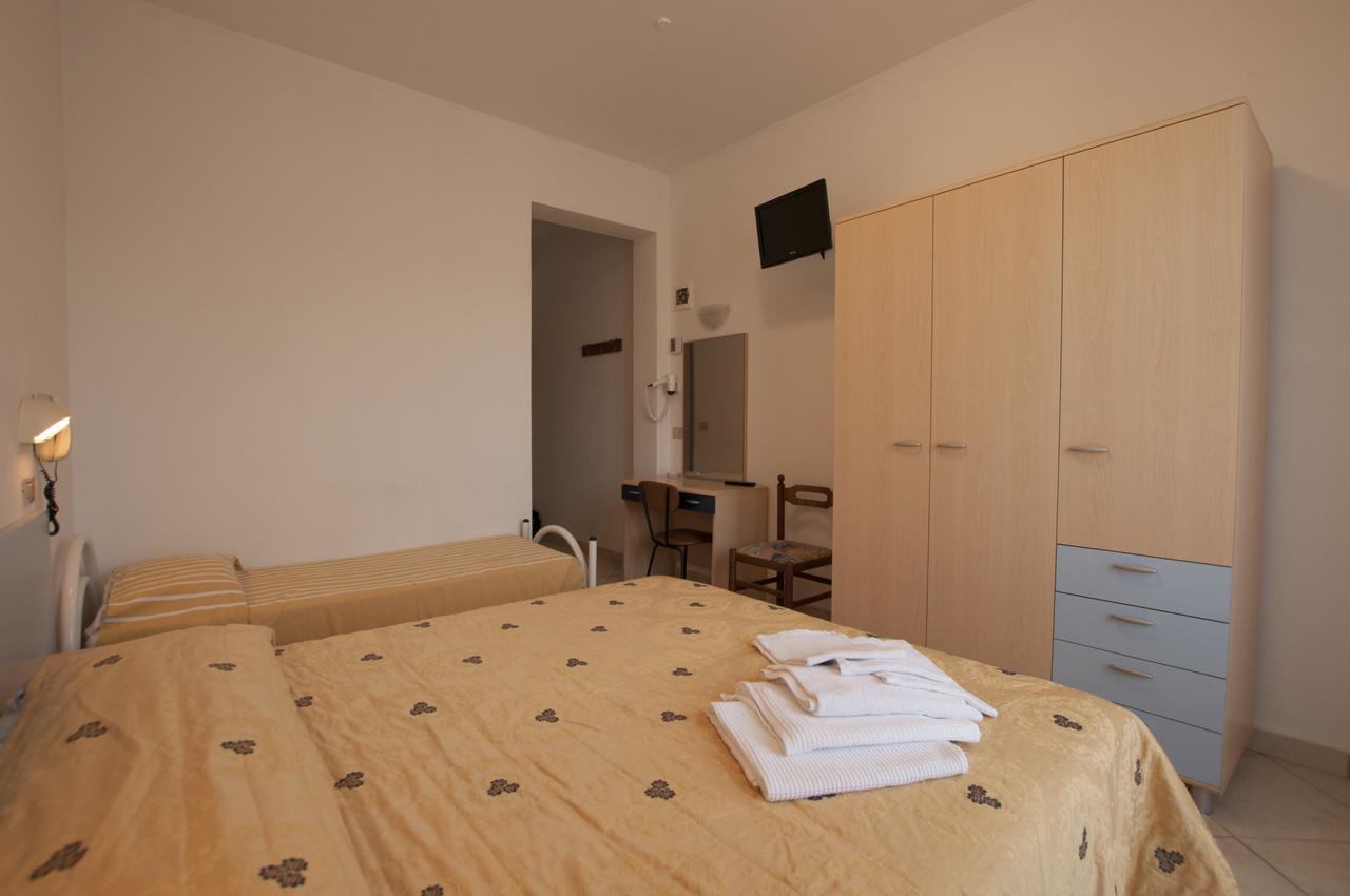 Hotel Edelweiss Cervia Exterior foto