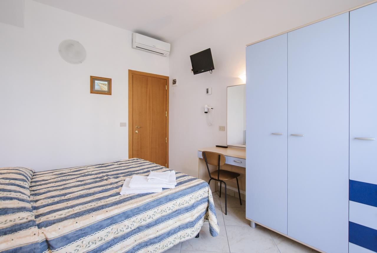 Hotel Edelweiss Cervia Exterior foto