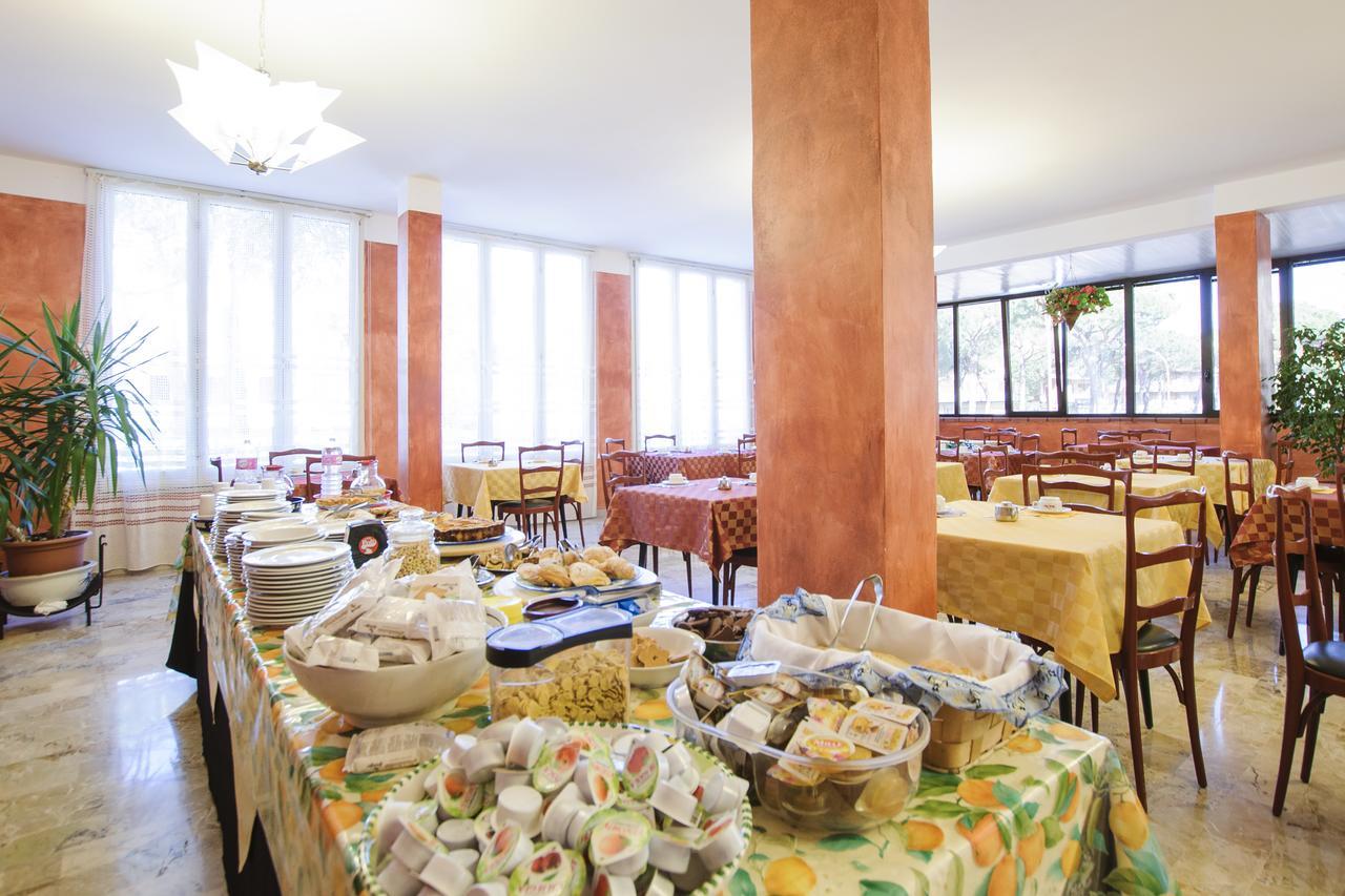 Hotel Edelweiss Cervia Exterior foto