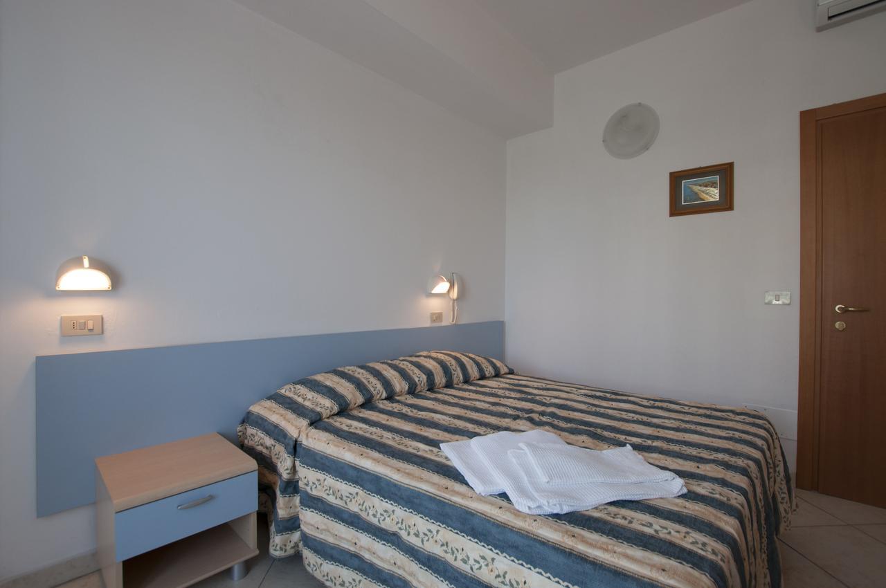 Hotel Edelweiss Cervia Exterior foto